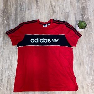 Adidas Tshirt